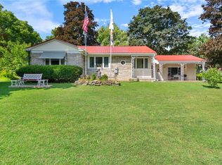 301 Vienna St, Newark, NY 14513