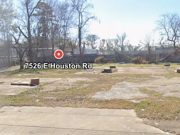7526 E Houston Rd, Houston, TX 77028