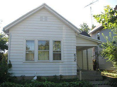 2nd image of 412 Alaska St