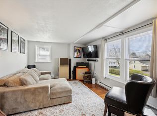 91 Central Ave #B, Berwyn, PA 19312