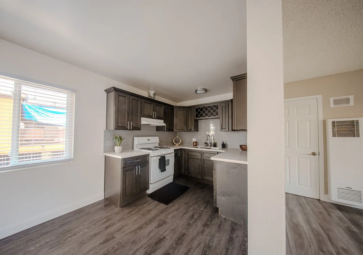 1413 N. Spurgeon St Partners, GP — Photo 4