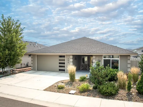 202 E Stanford Avenue, Ellensburg, WA 98926