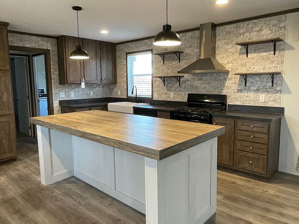 1st image of 4032 Bobolink Ln #17656347