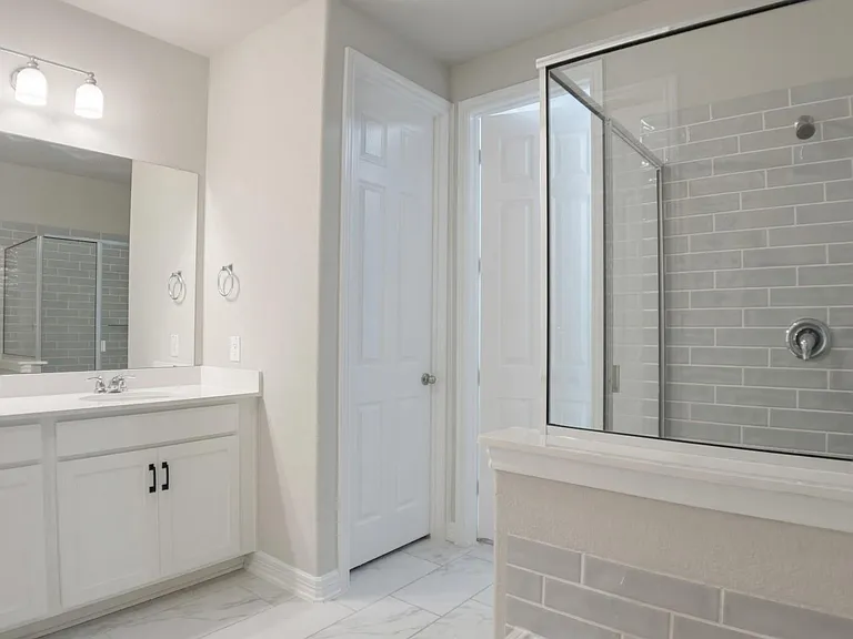24319 Salts Mill Dr — Photo 11