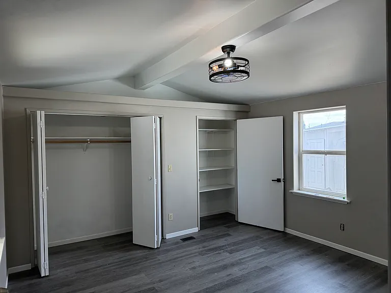 4350 Sun Dr NE — Photo 4