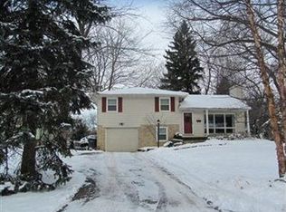 2841 Highpoint Ln, Cuyahoga Falls, OH