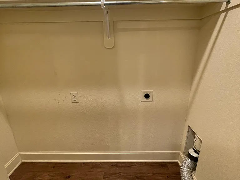 Washer and dryer hookups