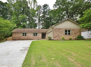 210 White Blossom Cir, Bryant, AR 72022