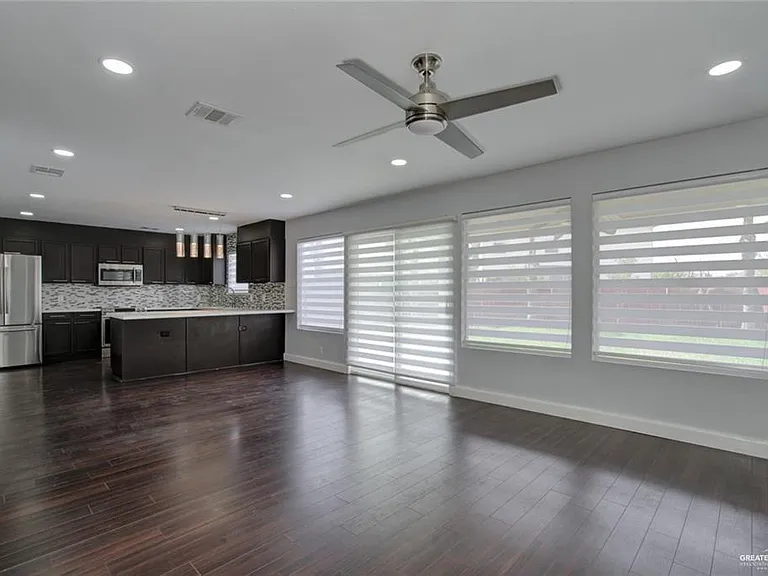 3205 San Fabian St — Photo 14