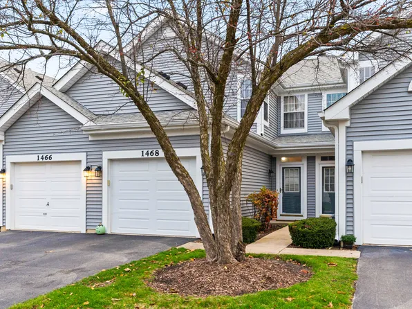 1468 Walnut Hill Ave, Saint Charles, IL 60174
