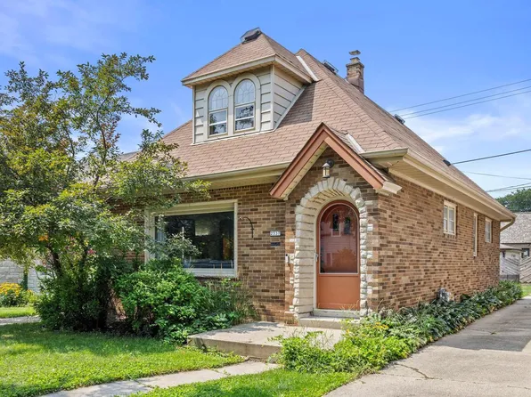 2337 South 81st STREET, West Allis, WI 53219