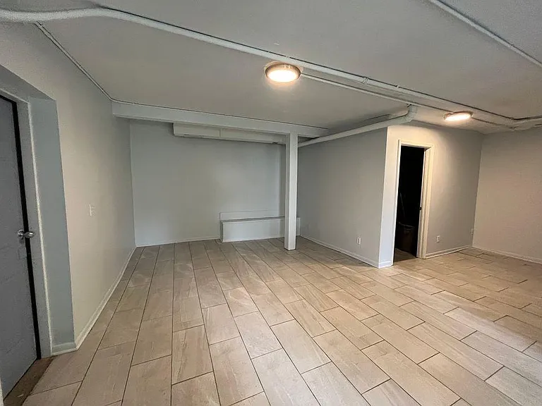 Large Bedroom