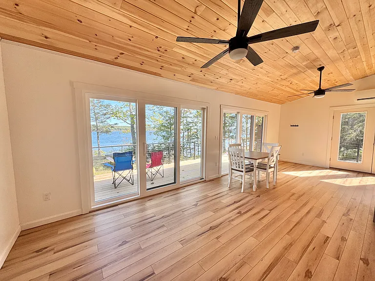 5 West Dr — Photo 2