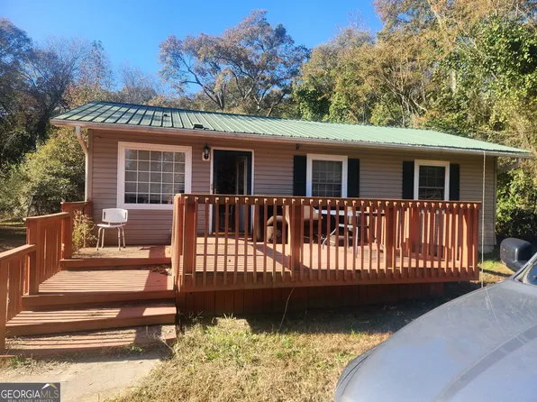 527 Daniel St, Royston, GA 30662