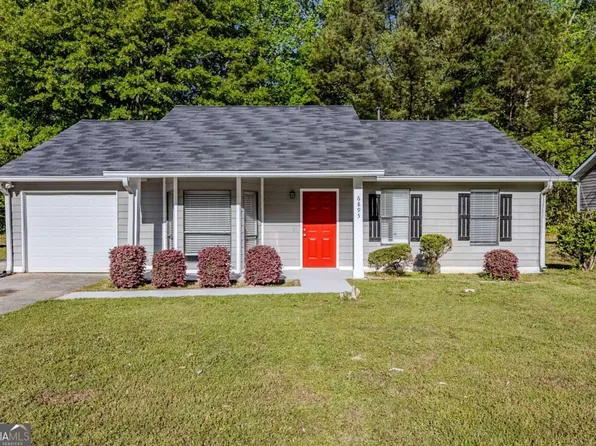 6895 Brown Dr S, South Fulton, GA 30213