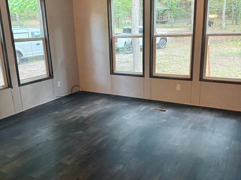 656 Mountain View Rd — Photo 8