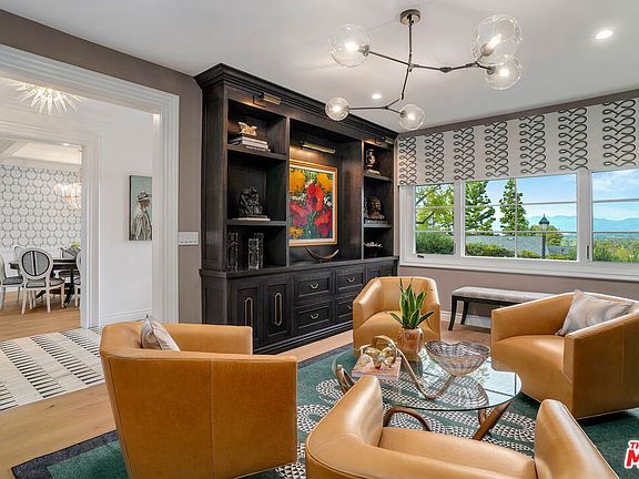 4th image of 4621 Balboa Ave
