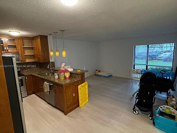 4th image of 9729 Hammocks Blvd APT 103E