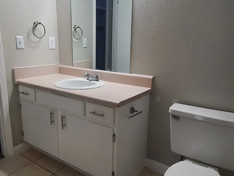 2644 Dorian Dr #D — Photo 17