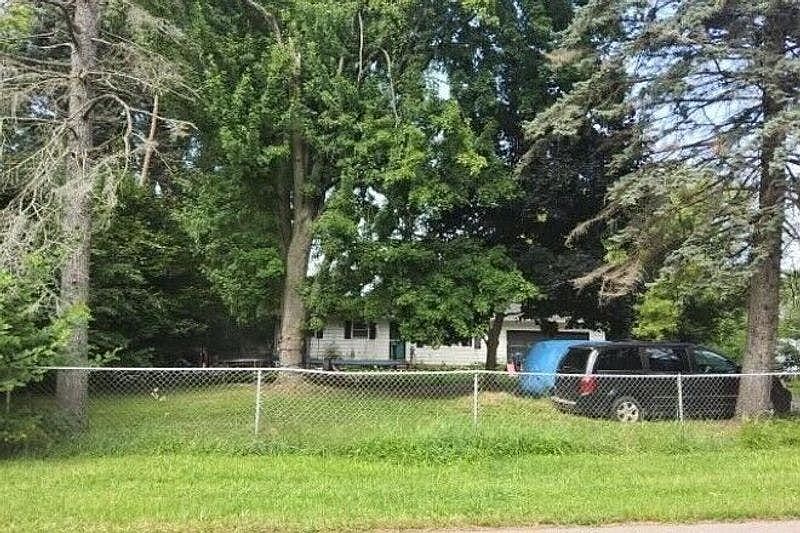 1st image of 15131 Ackerson Dr