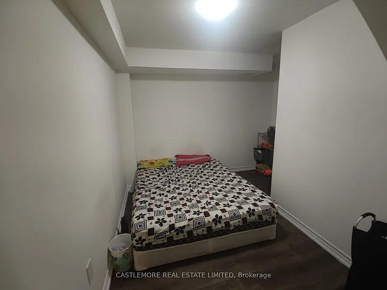 11 Bannister Cres — Photo 13