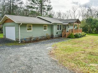 455 New Haw Creek Rd, Asheville city, NC 28805