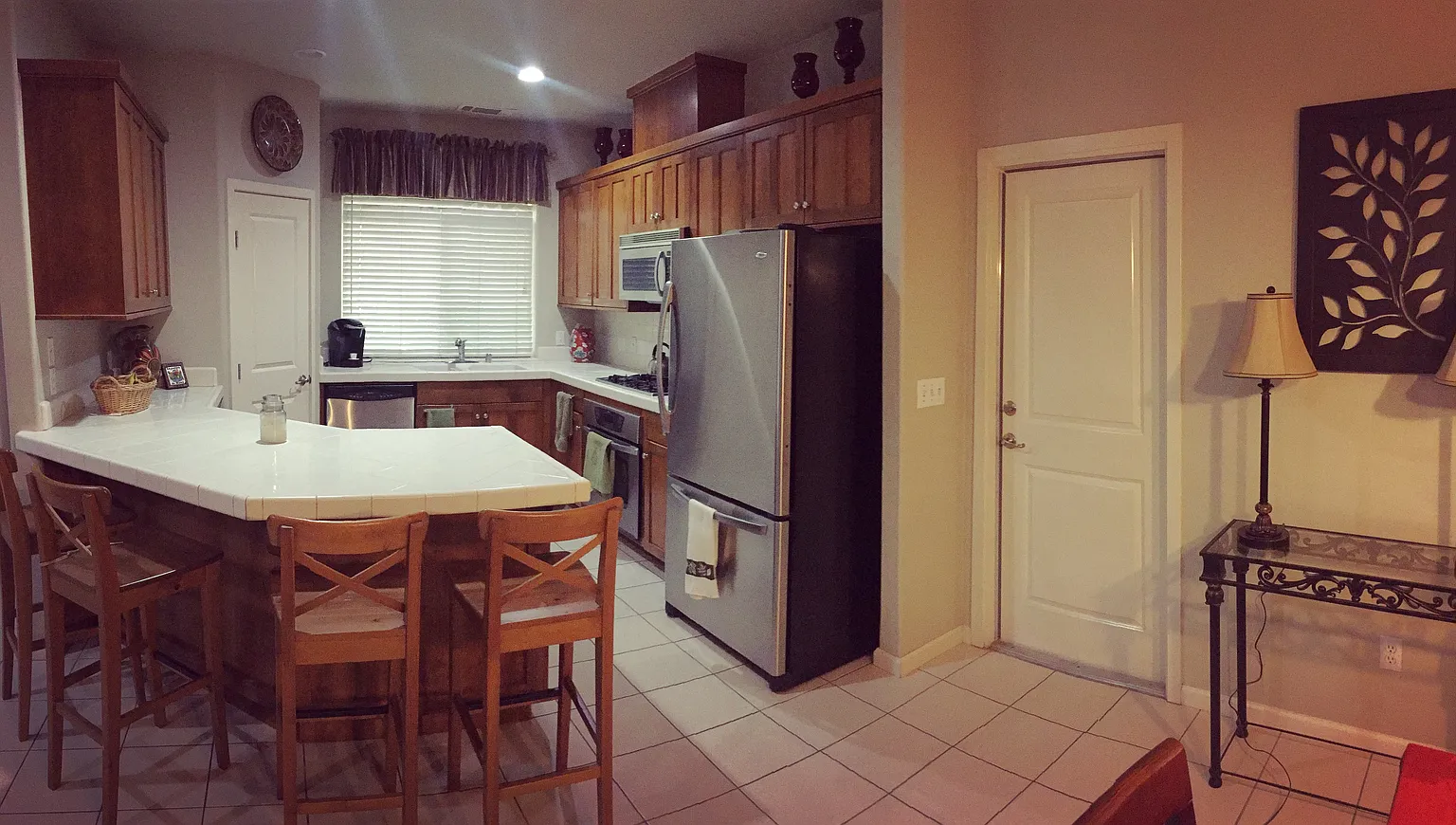 667 Kathleen Ct photo 1