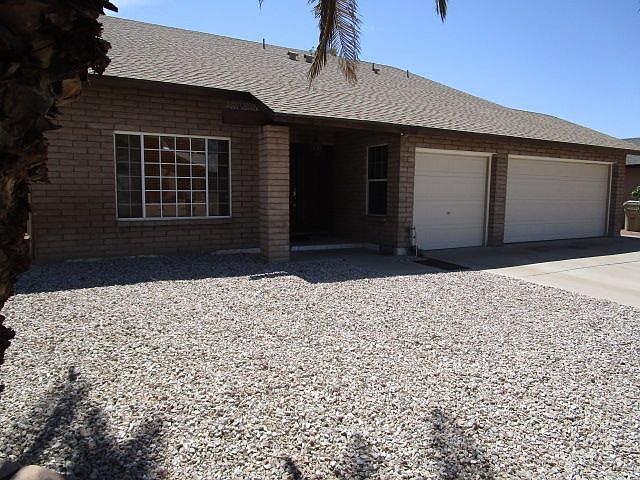 1st image of 5639 W Altadena Ave