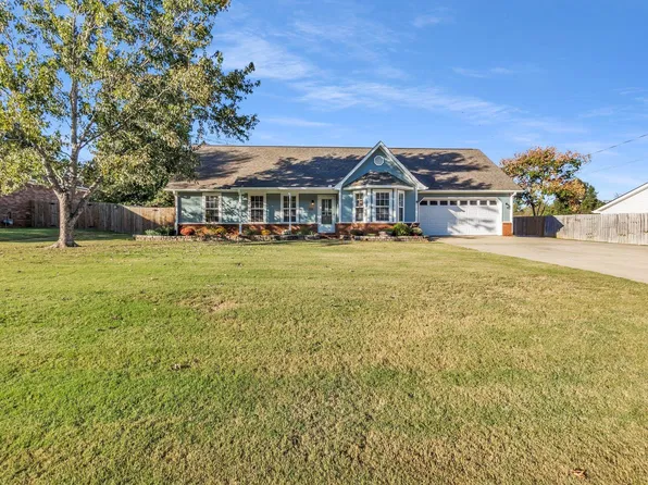 102 Fulcher Rd, Millington, TN 38053