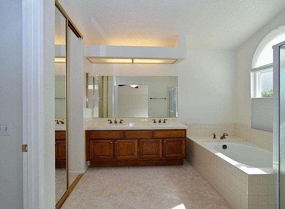 2845 Queens way TO  MLS (39)