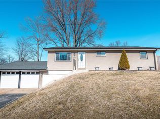 3912 West Dr, Saint Peters, MO