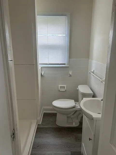 2 bed, 1200 sqft, $1,650 — Photo 4