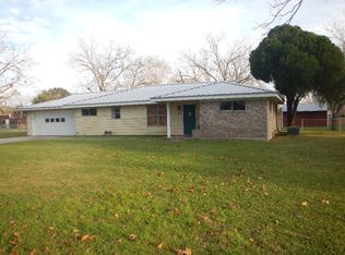 711 Angus St, Victoria, TX 77904