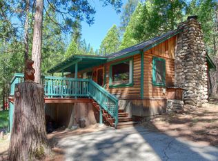 8029 Woodpecker Way, Fish Camp, CA 93623