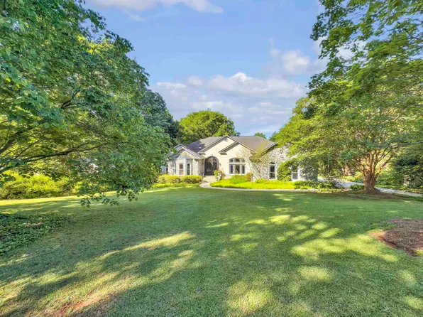 501 River Crest Dr, Duncan, SC 29334