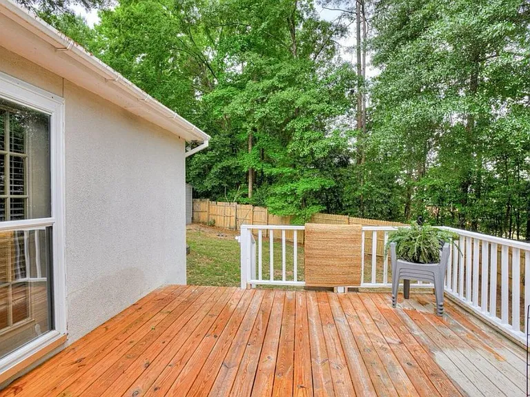 115 Hammond Place Cir #115 — Photo 18