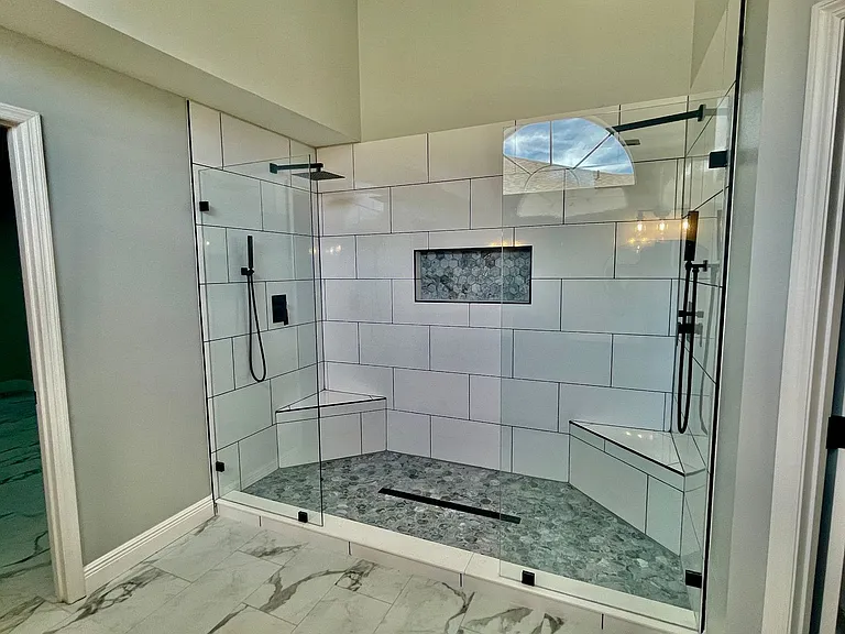 3302 Santa Monica Dr — Photo 15