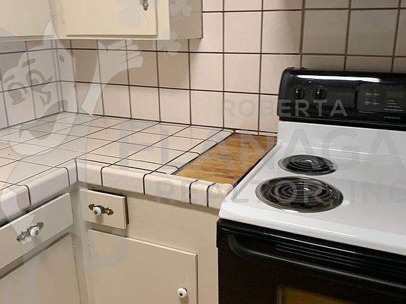 3rd image of 1197 E Alexander Ave