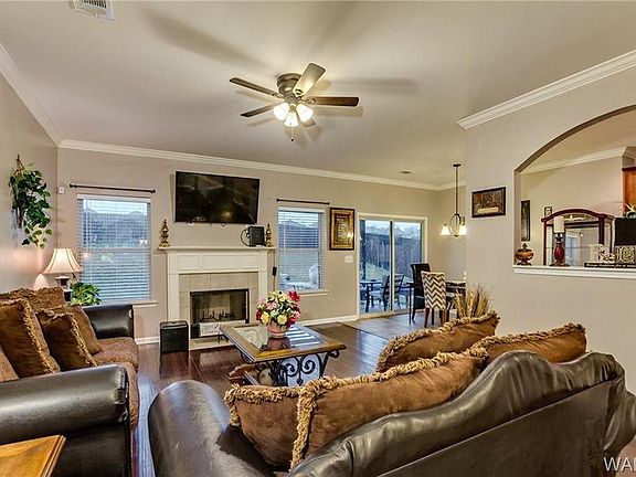 4th image of 274 Prairie Field Dr