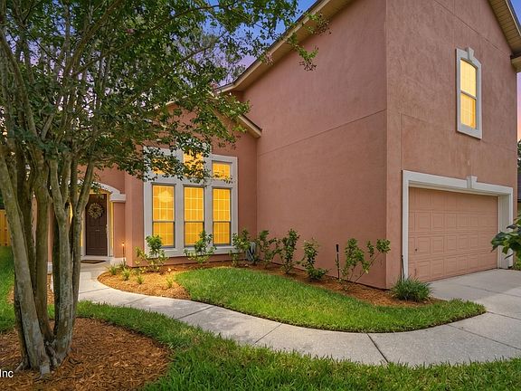 2nd image of 1607 HIGHLAND VIEW Court