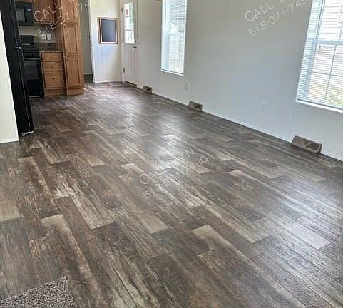 4th image of 81 Terrace Ct