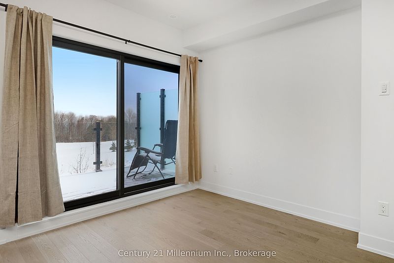 The Blue Mountains Townhouse for rent - 3 Bedrooms — photo 14