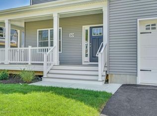 10 Grace Pl, Barnegat, NJ 08005