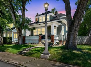 24 W Kenworth Rd, Columbus, OH 43214