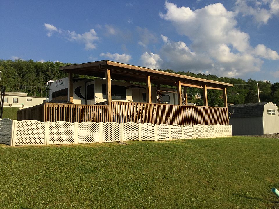 Front deck