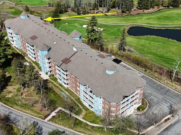 1 Golf Greens Ln #412, Fredericton, NB E3B 9T9