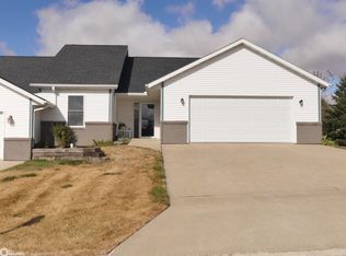305 Wiebers Ave #B, Arcadia, IA 51430