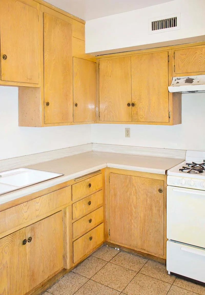2 bed, 850 sqft, $2,695 — Photo 2