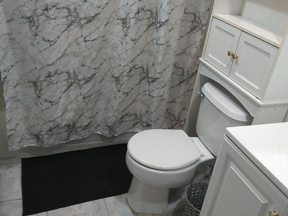 4th image of 19 Piedmont Ave