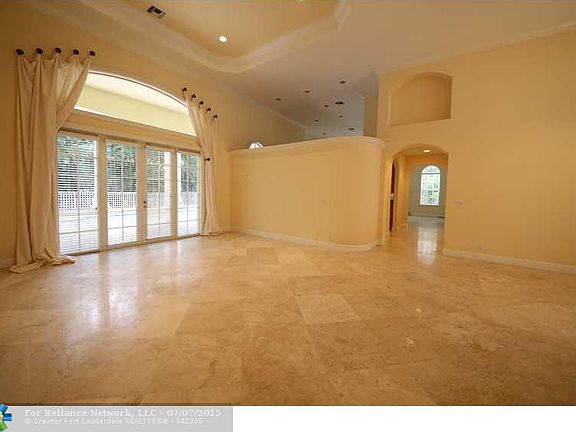 5th image of 7720 Marblehead Ln